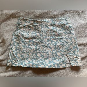 Daisy Mini Skirt | Size 18 | Stretchy